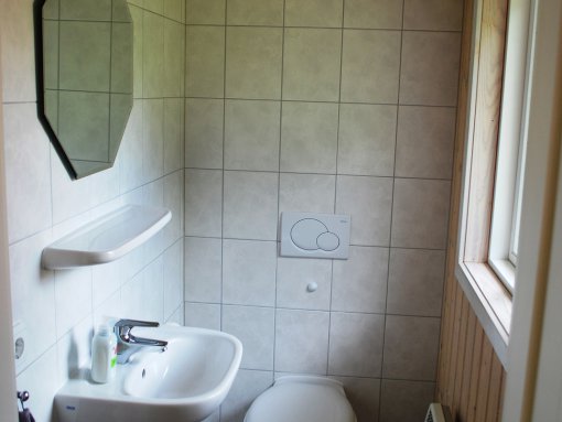 Extra WC- Ferienhaus Ahorn